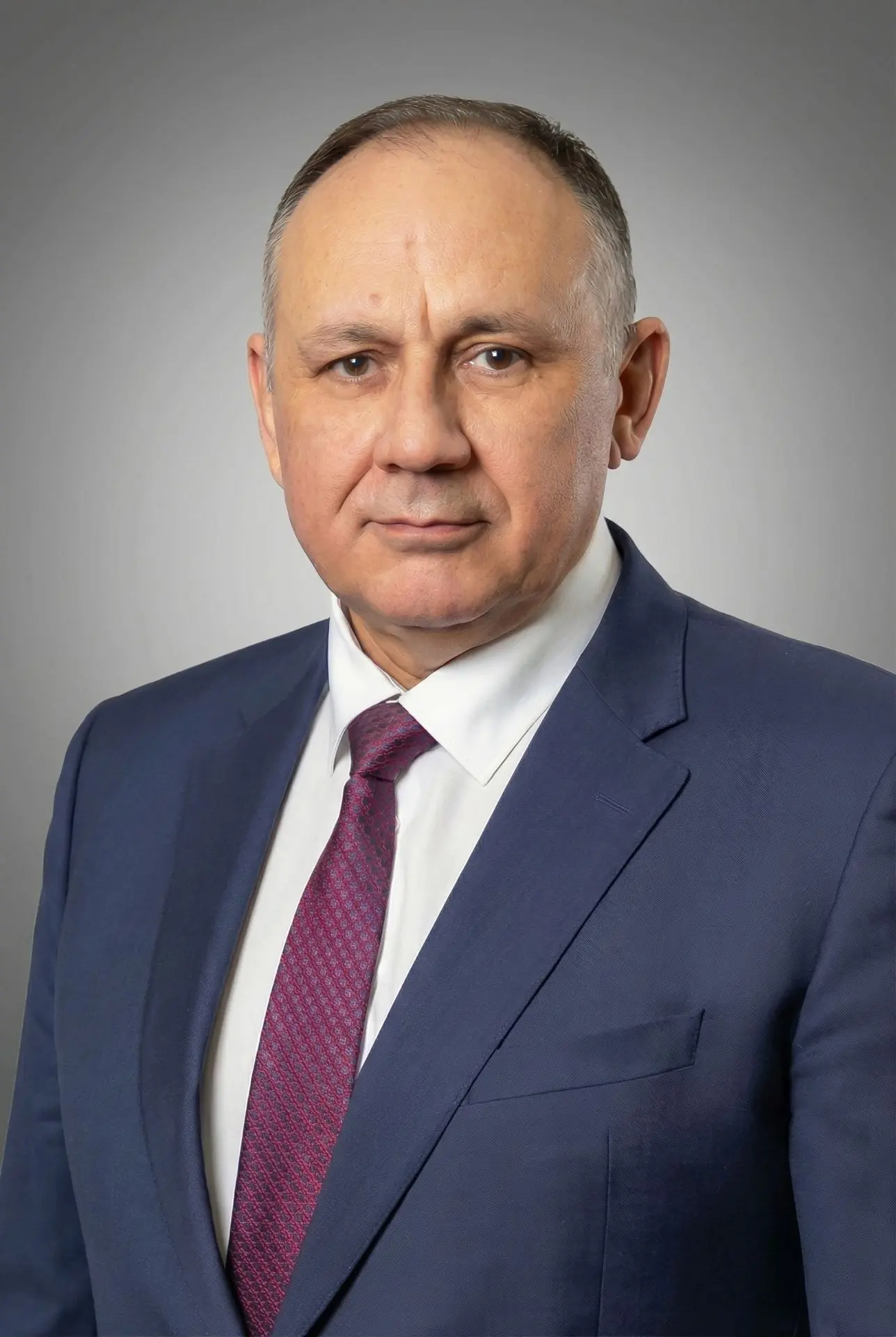 Поздравление Главы города Максима Ряшина с Днем России, с Днем Ханты-Мансийска!