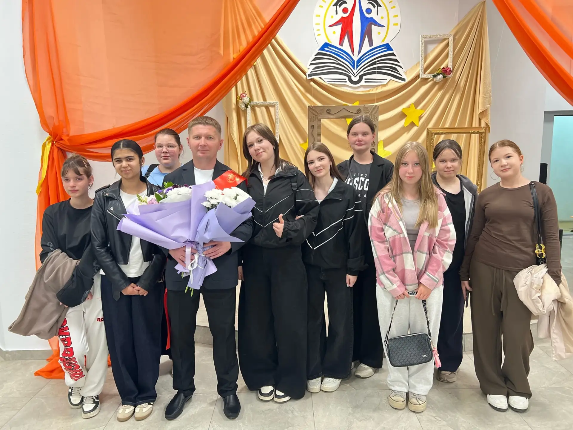 Наш Александр Сергеевич! 🎉  В пятницу состоялся муниципальный конкурс «Учитель года», и мы с гордост