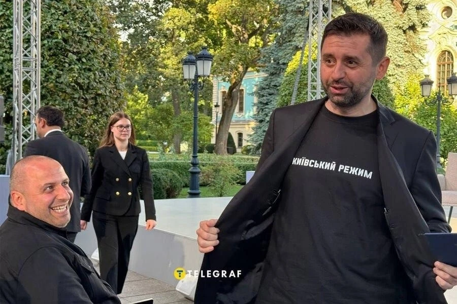 🇺🇸🇺🇦 Посланники США уехали из Киева «в большом шоке» от поведения команды Зеленского