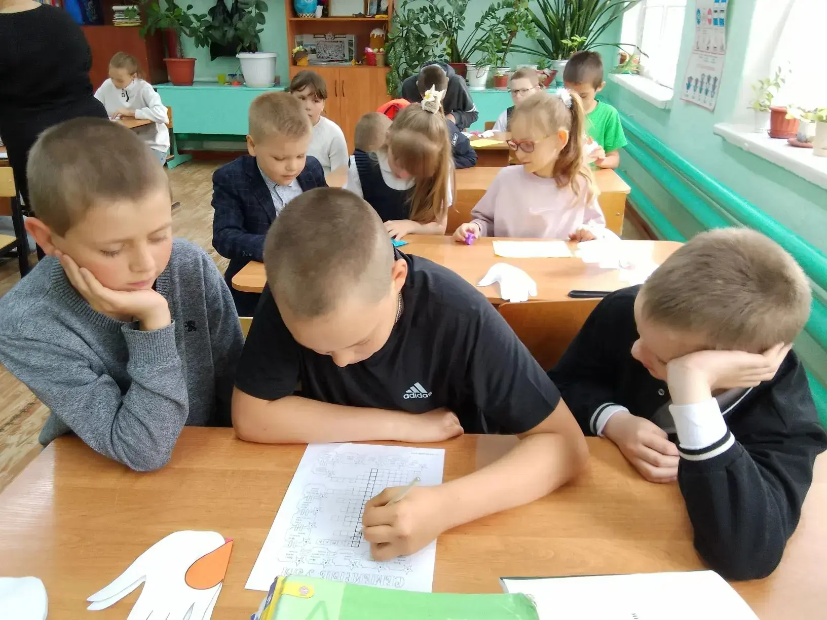 В Верхнебезымяновской средней школе в честь Международного дня семьи провели мастер-кла...