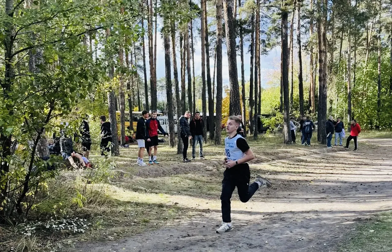 🎉Спартакиада в действии: наши гимназисты на легкоатлетическом кроссе🎉