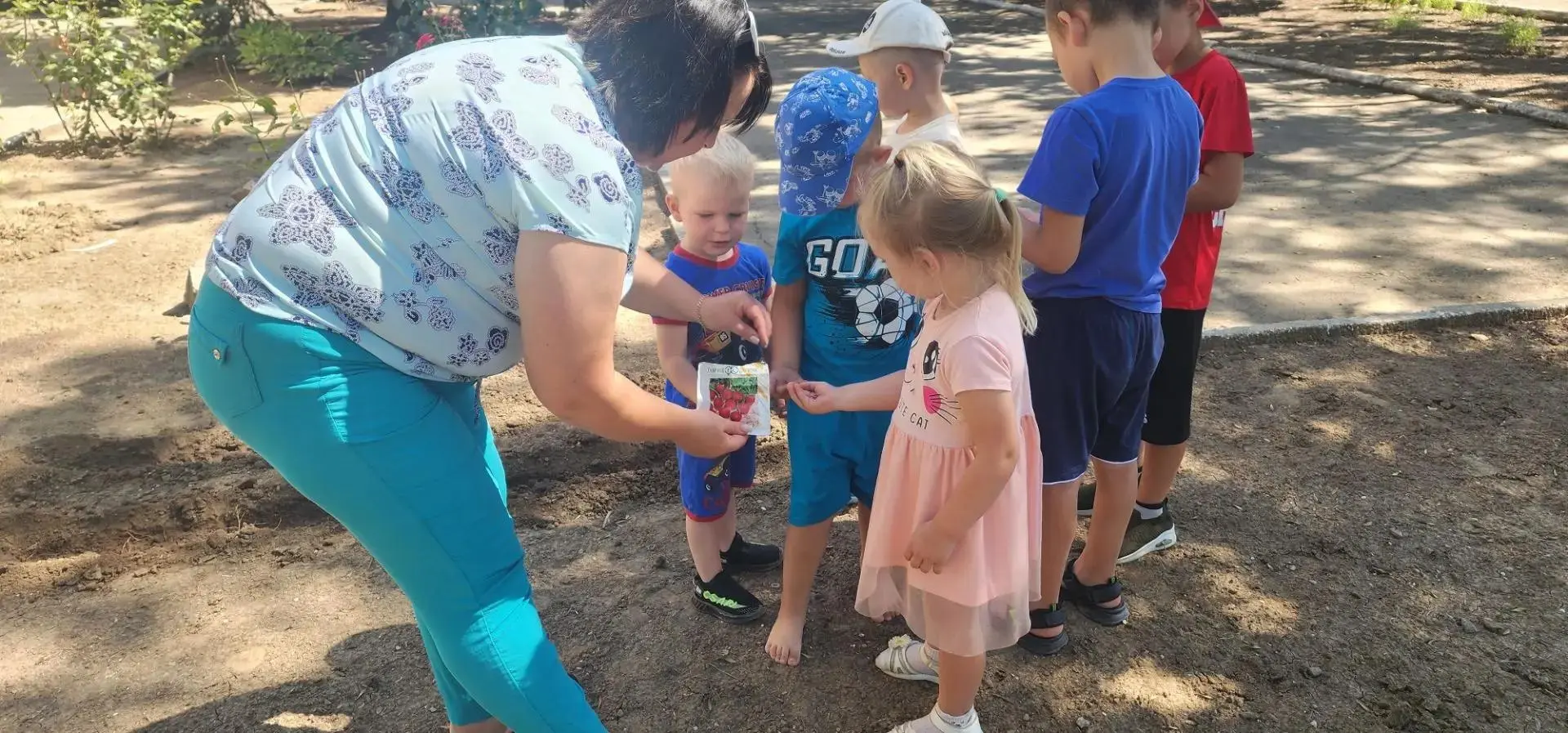 🌾 Посадили редис! 🌱