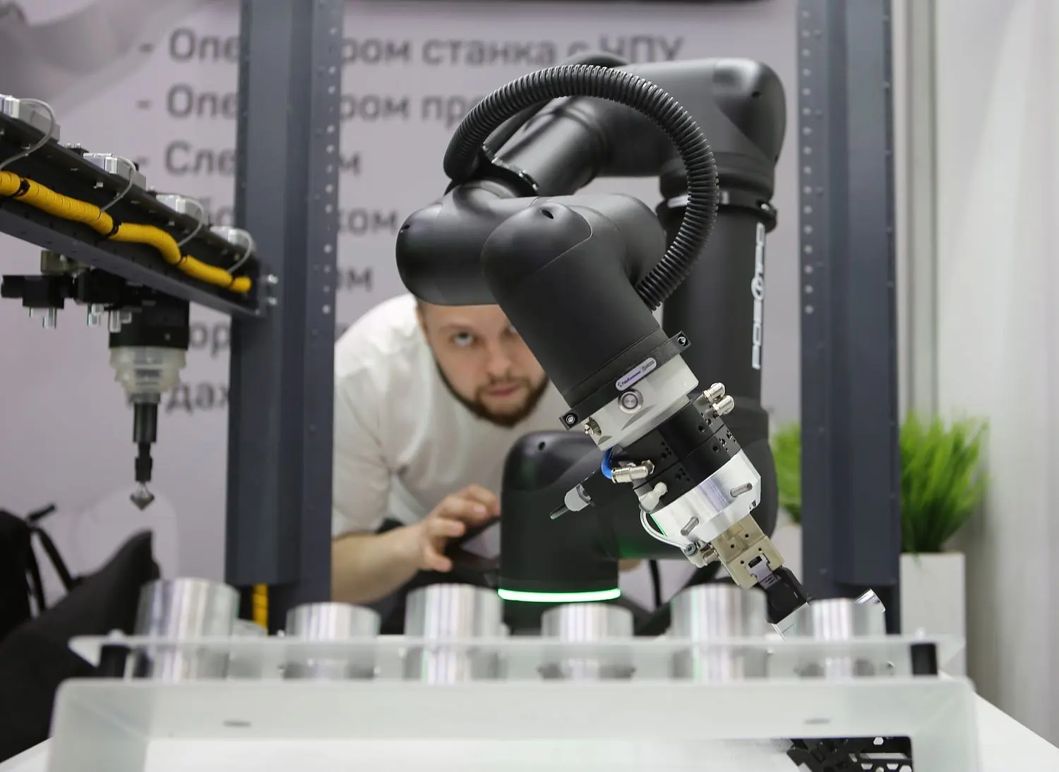 🏥 Ростех представит на «Биопроме» в Геленджике робота для восстановления кожи с помощь...