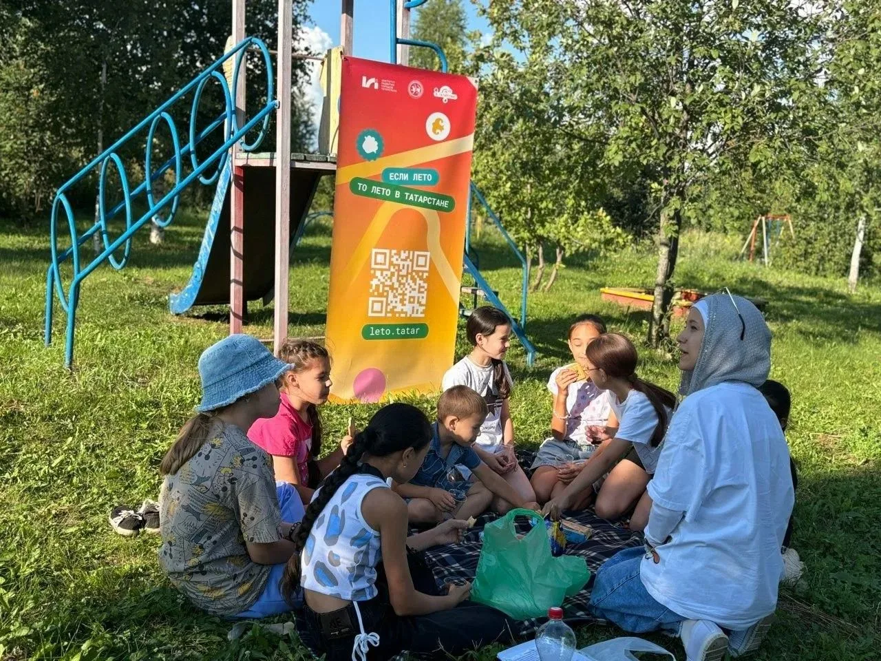 🎉 Волшебный пикник в парке Молодожёнов - он состоялся! 🎉
Тёплый летний день, парк, смех и радость 