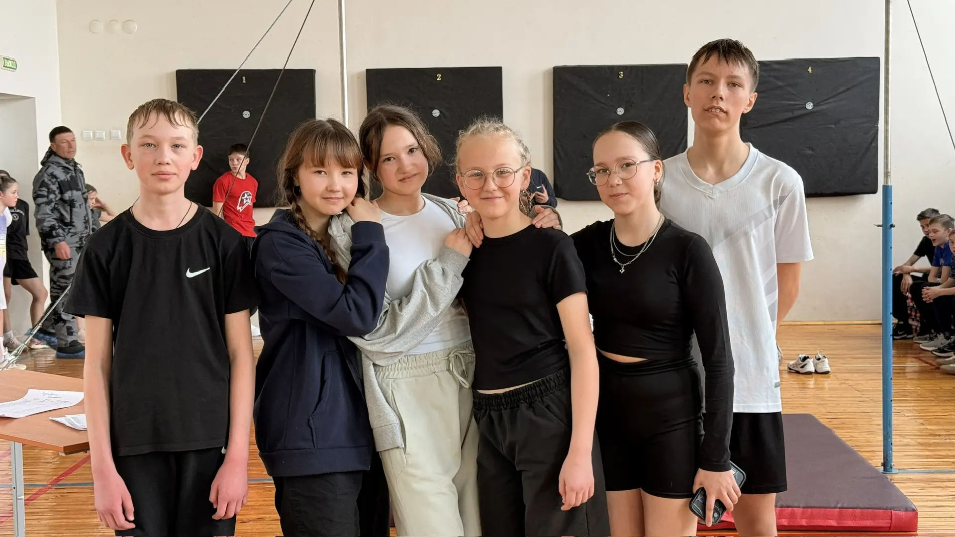 Сегодня, в День здоровья, обучающиеся нашей школы сдали нормы ГТО!