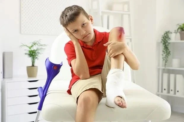 Уважаемые родители! 👨‍👩‍👧‍👦

Мы подводим итоги первого летнего месяца в детском травмпункте.

☀️