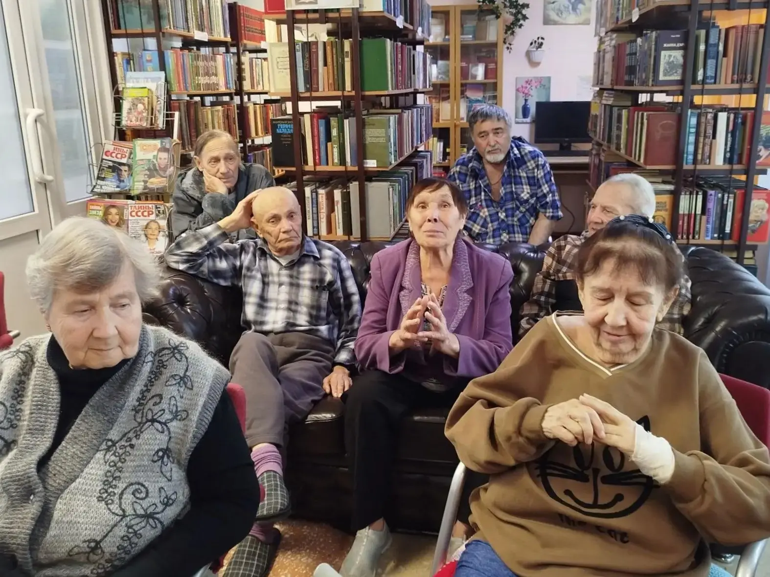 На днях библиотекарь, Тамара Александровна провела литературный час, посвященный творче...