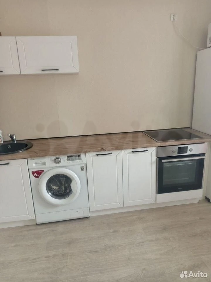 Сдам без посредников: 1-комнатная квартира, 41м²