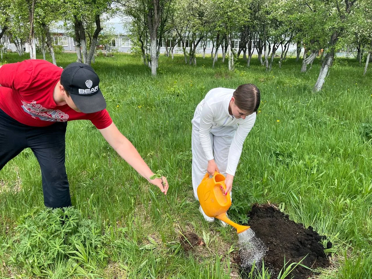 🌿 В память о школьных годах… 🌿

Наши выпускники 11‑го класса оставили после себя не только воспоми