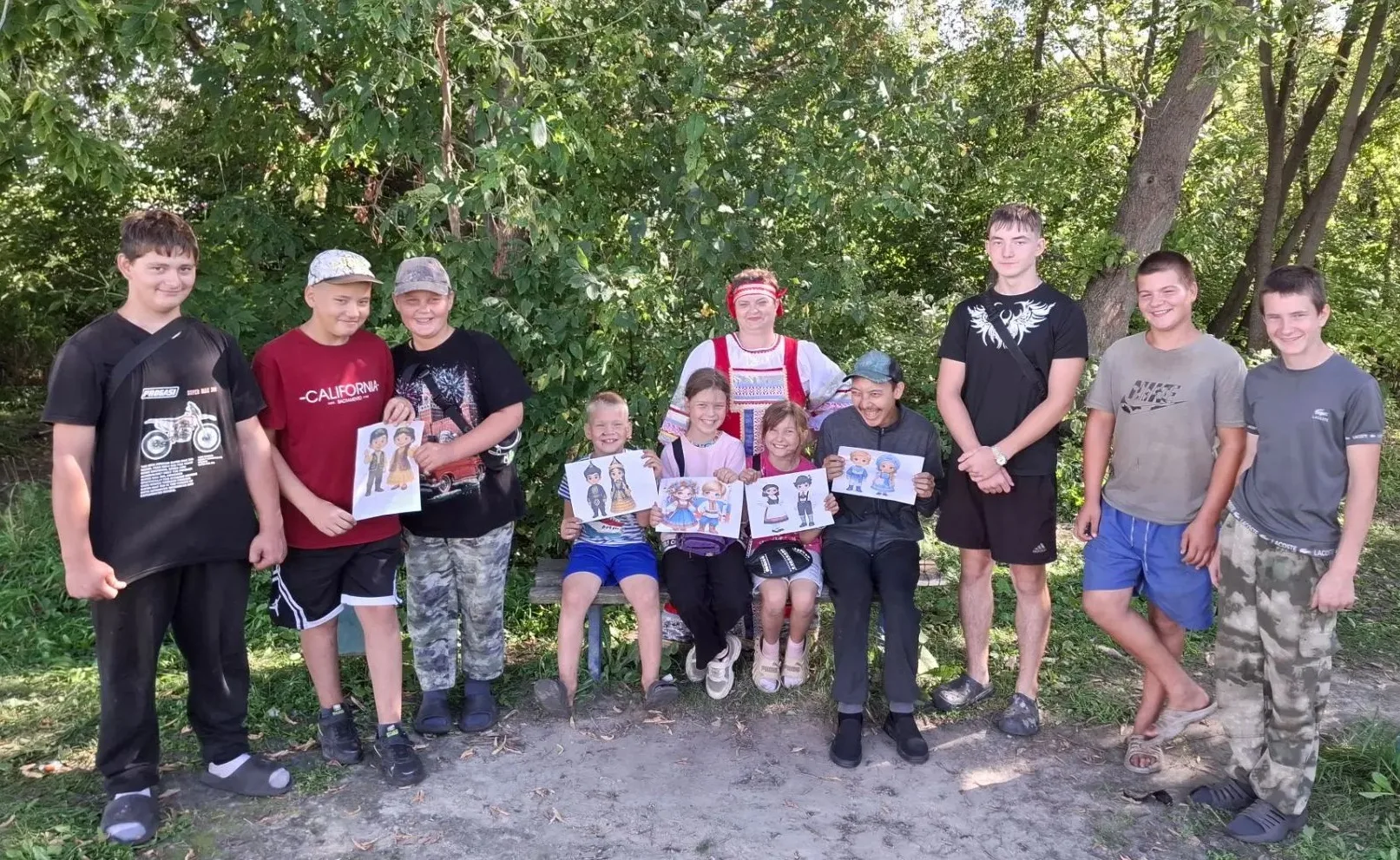 «Народов много — Родина одна!»