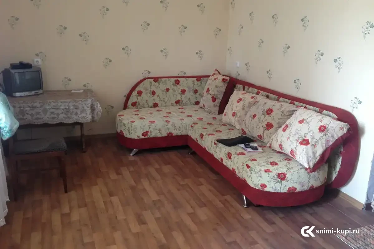 1-к, Кесаева-14 Б, Лётчики.