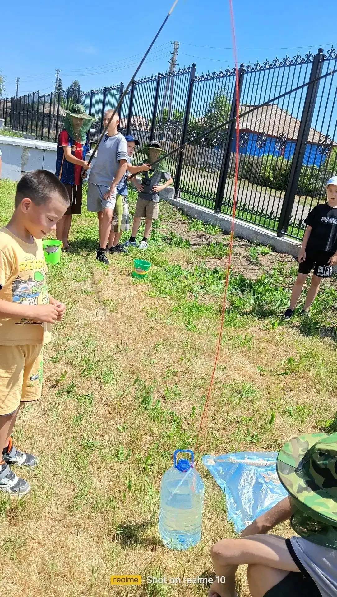 🎣14 июня — День рыбака! И наши ребята отметили его по-настоящему ярко!
В нашем центре помощи детям 