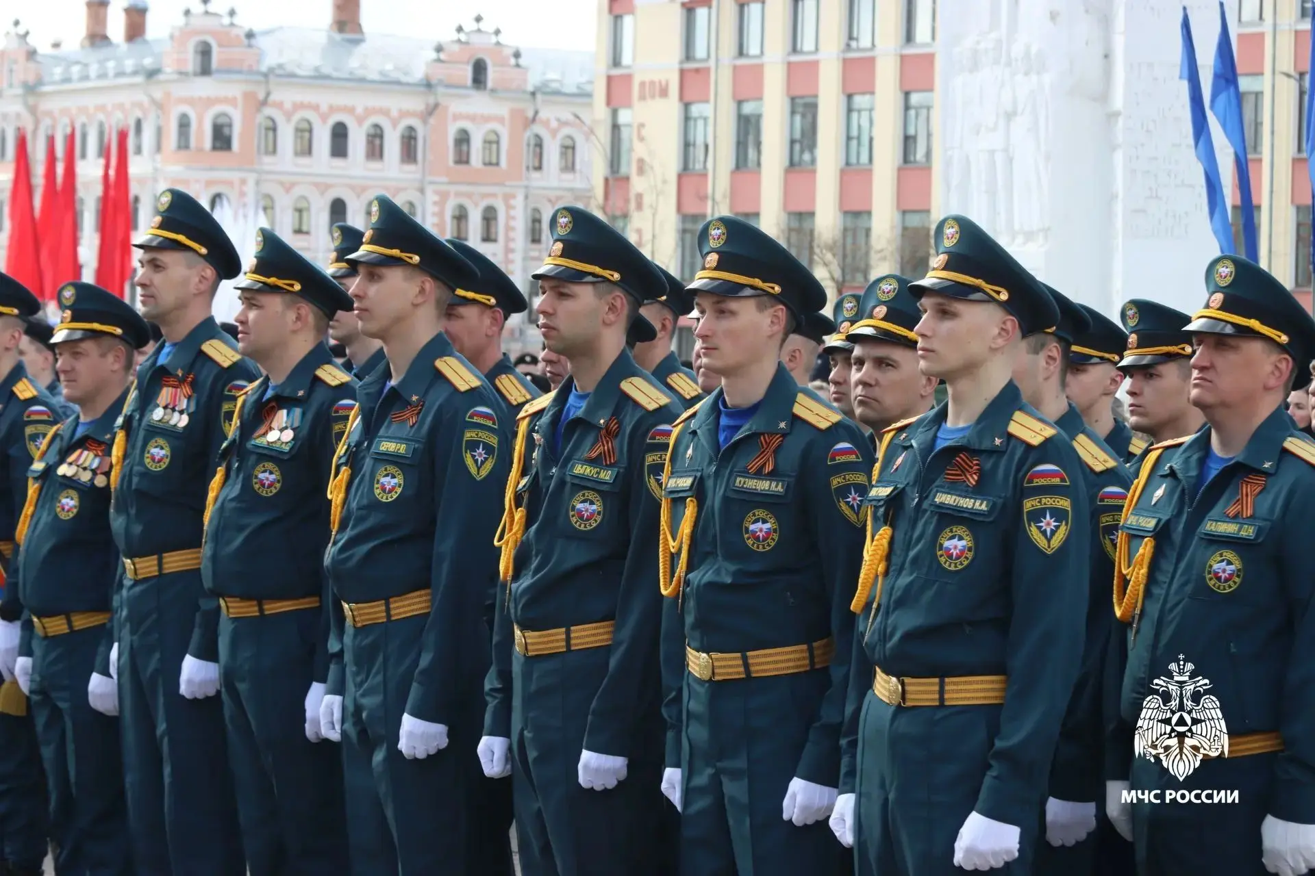 Сегодня в России отмечают День офицера