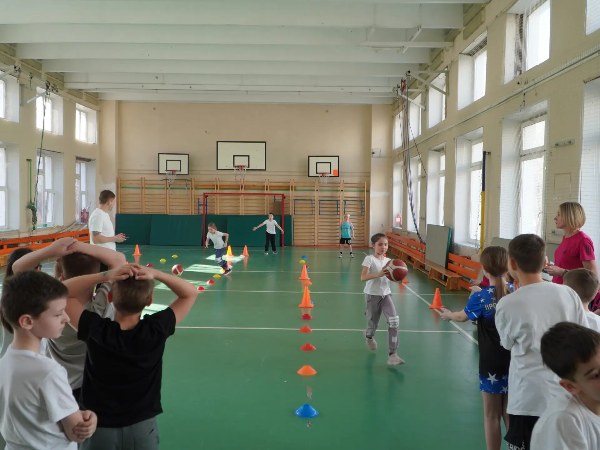 Подводим итоги «Веселых стартов»!   В нашей школе прошли яркие и активные соревнования «Весёлые стар