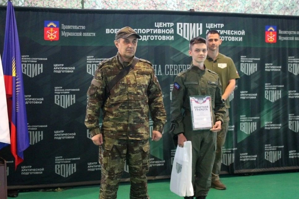 Сотрудник спецназа УФСИН принял участие в военно-патриотическом мероприятии для курсант...