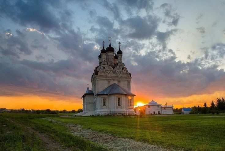С ВОСКРЕСНЫМ ДНЁМ БРАТЬЯ СЕСТРЫ, ПОДПИСЧИКИ КАНАЛА  иерей Леонид. !