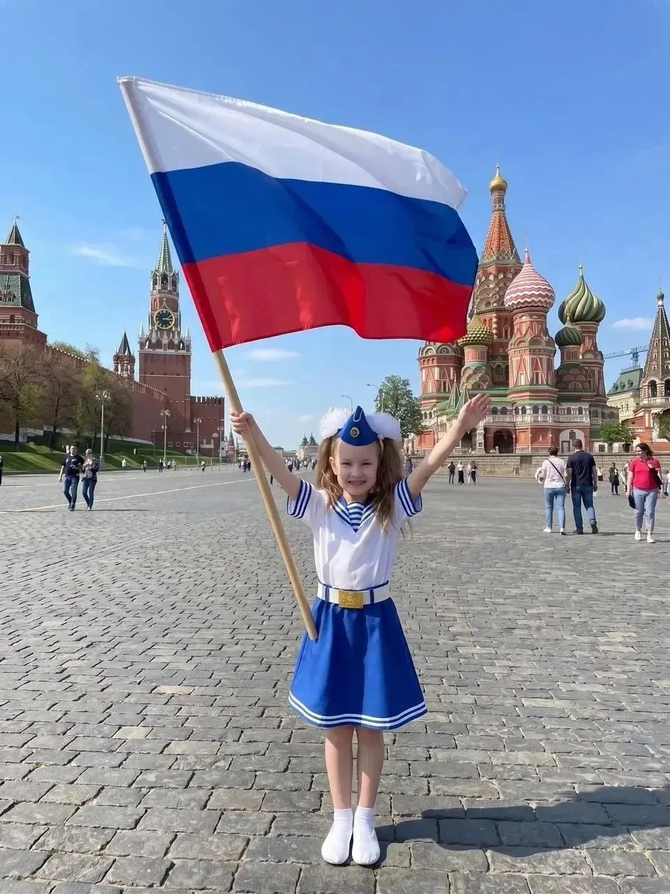 День Российского флага: праздник, который объединяет! 🇷🇺