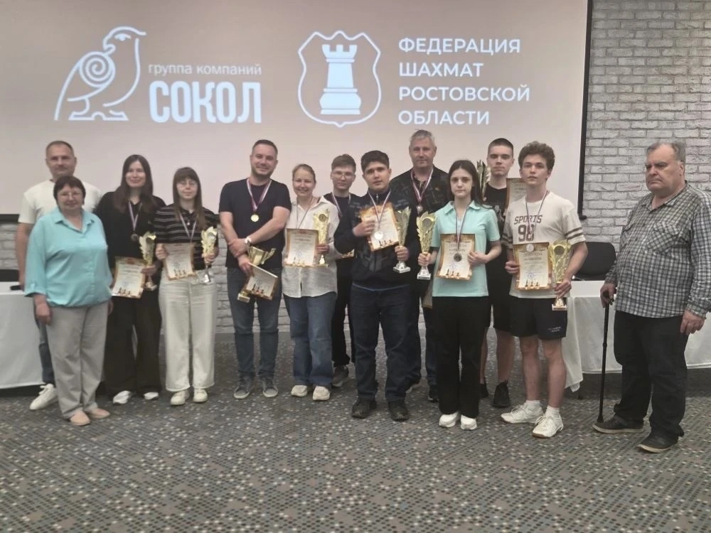 С 23 по 24 мая в Ростове-на-Дону прошёл традиционный V Кубок группы компаний «Сокол» по быстрым шахм