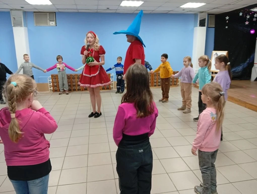 Сегодня наших воспитанников 10 группы ждала в КДЦ интересная познавательно- развлекател...