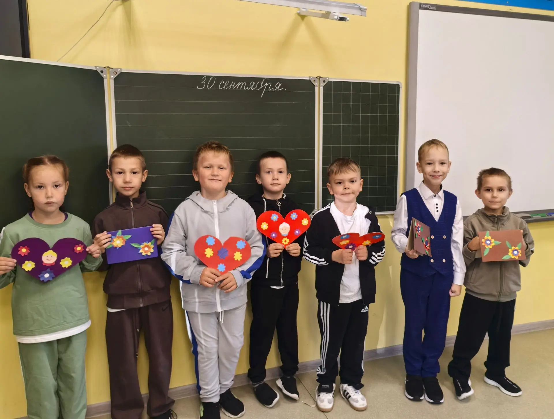 ДЕНЬ БАБУШЕК И ДЕДУШЕК: ПРАЗДНИК ТЕПЛА, МУДРОСТИ, И ИСКРЕННИХ СЛОВ 💜