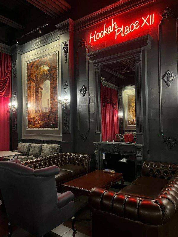 В компанию «HookahPlaceXII» требуется:

Официант

• Заработная плата:
— 4.000₽ выход вс-чт
— 3.500₽ 