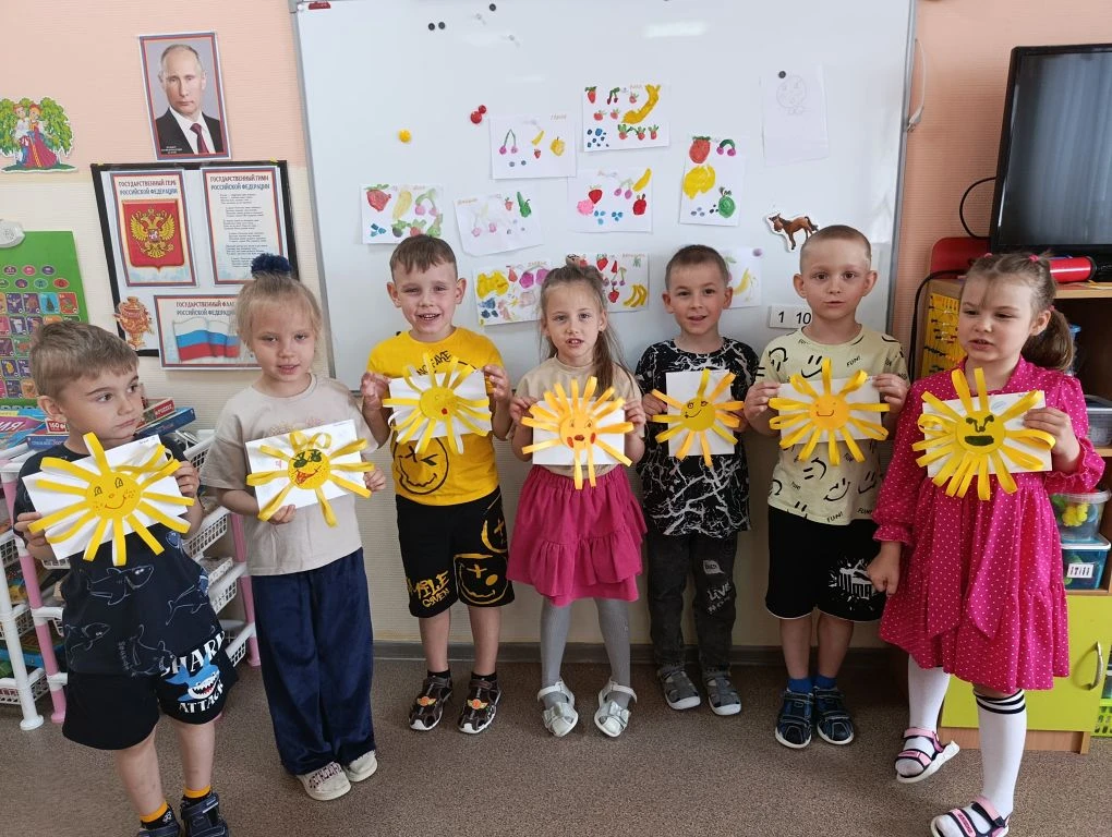 Весело и интересно прошла солнечная неделя в нашем детском саду 🌞

Лето - интересная пора! Именно в