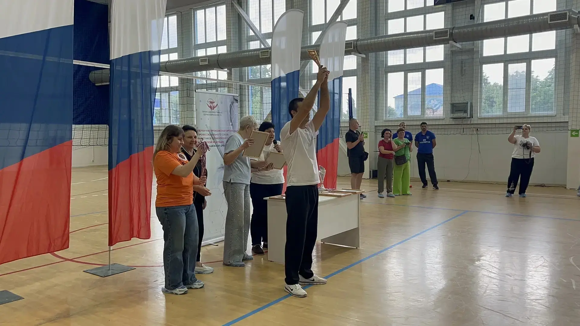 👫🤾«Играем мы, побеждаем все вместе!»: под таким девизом члены Профсоюза ППО ГБУЗ «Брю...