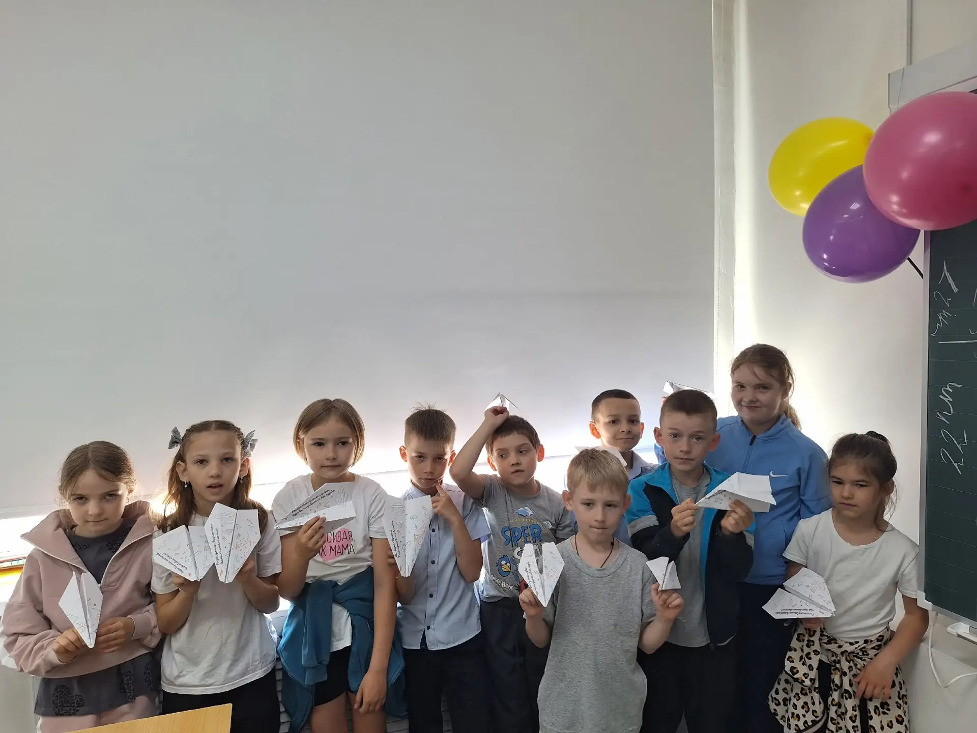 🌟Традиция «Самолётик будущего» к Последнему звонку🌟
