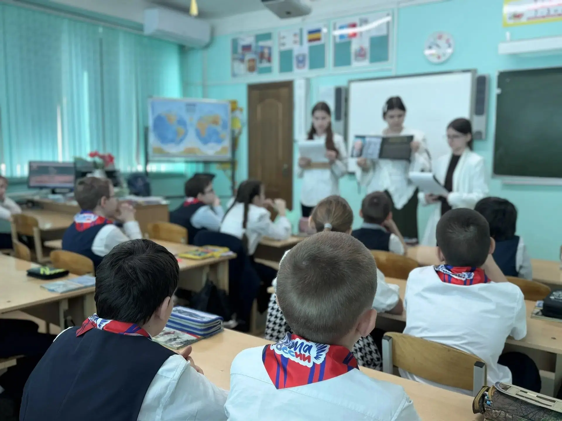 В преддверии Дня памяти геноцида советского народа в годы Великой Отечественной войны учащиеся 6–7‑х