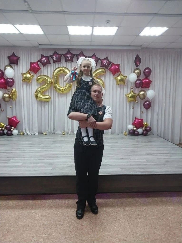 🎉 Последний звонок в МБОУ «СОШ № 5»: прощание со школой и шаг в будущее! 🎉  26 мая в нашей школе про