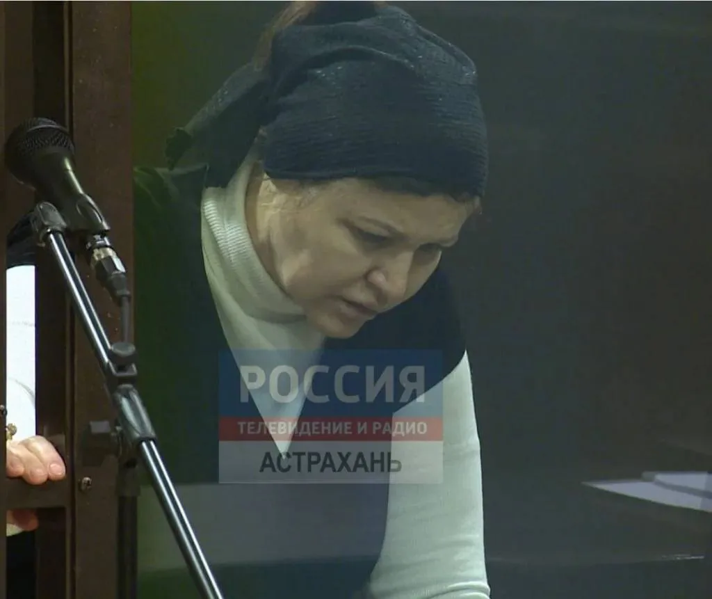 Мать с душой дьявола.
Часть 2 

Позже Галина рассказала местным журналистам, что сын связался с плох