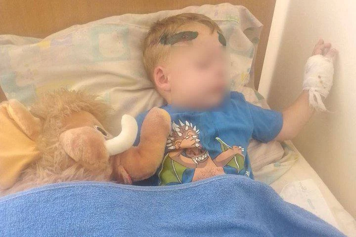 ТЦКшники сбили 2-летнего мальчика, когда пытались мобилизовать его отца в Одесской области