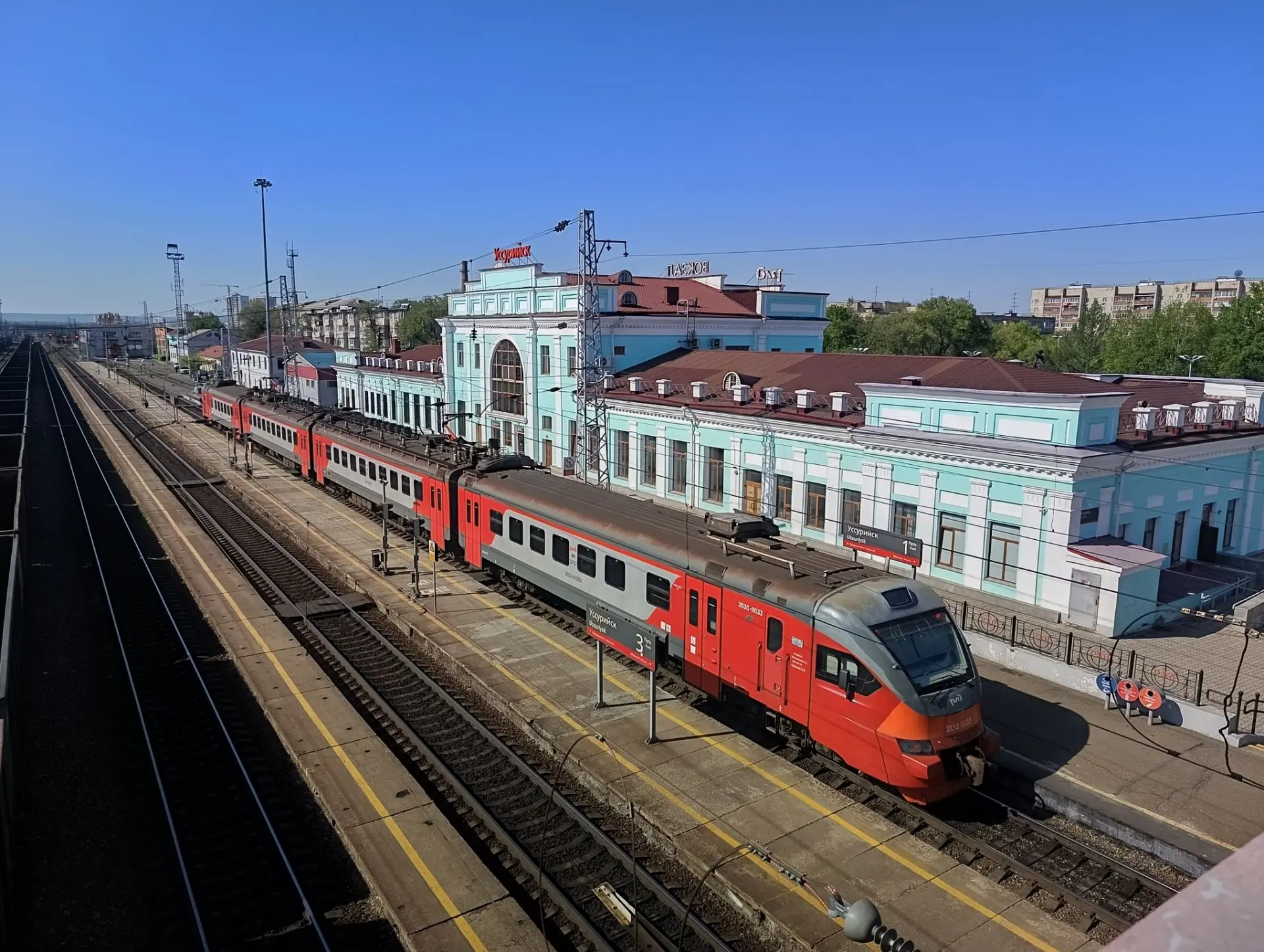 ❤️На железнодорожном вокзале Уссурийска пассажиры и железнодорожники смогли проверить с...
