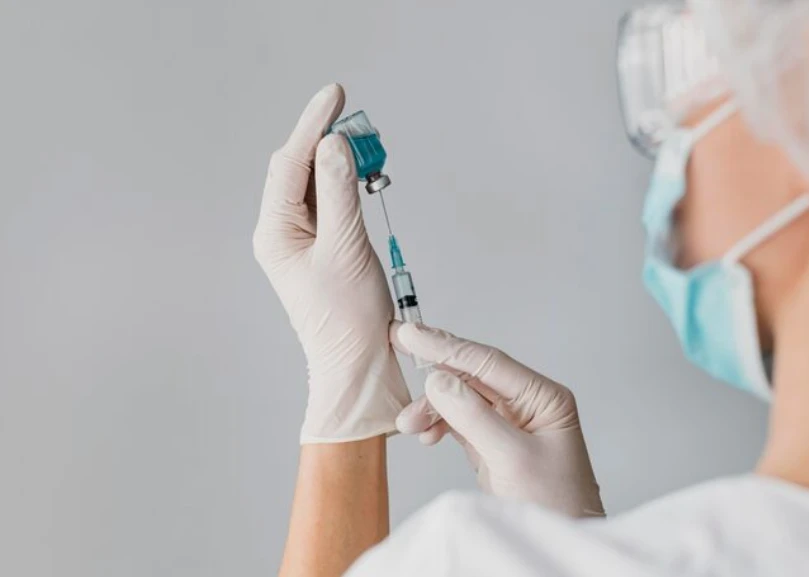 В России начнут применять обновленную вакцину от гриппа

В состав препарата войдут штаммы свиного, г