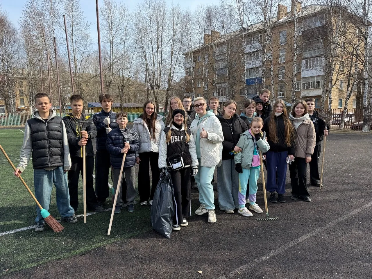С Днём весны и труда! 🌸  Сегодня мы отмечаем 1 Мая — праздник, который объединяет всех, кто своим тр