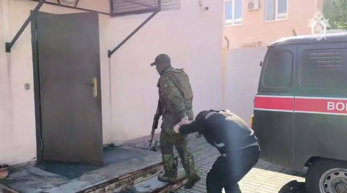 ❗️Танкиста ВСУ обвиняют в терактах на территории курского села Ольговка

Следственный комитет возбуд