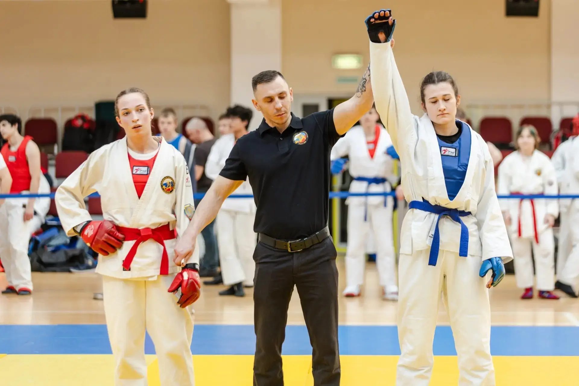 Наши чемпионы  🥋 🥊 Во дворце Самбо-70 прошел финал ШСЛ по армейскому рукопашному бою.  🐍 От команды 