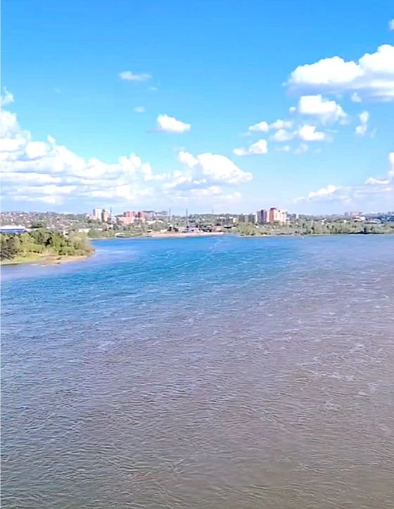 Краткая история о древнем мутном Иркуте и молодой, да чистой Ангаре