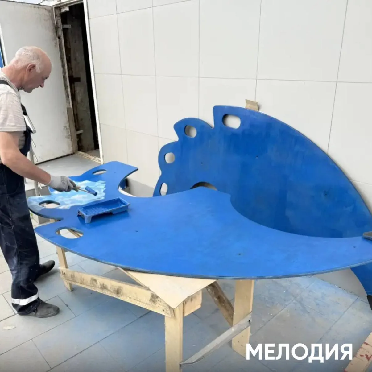Выполнили сварочный ремонт решетки технического этажа с привариванием проушин, обеспечивающих надежн