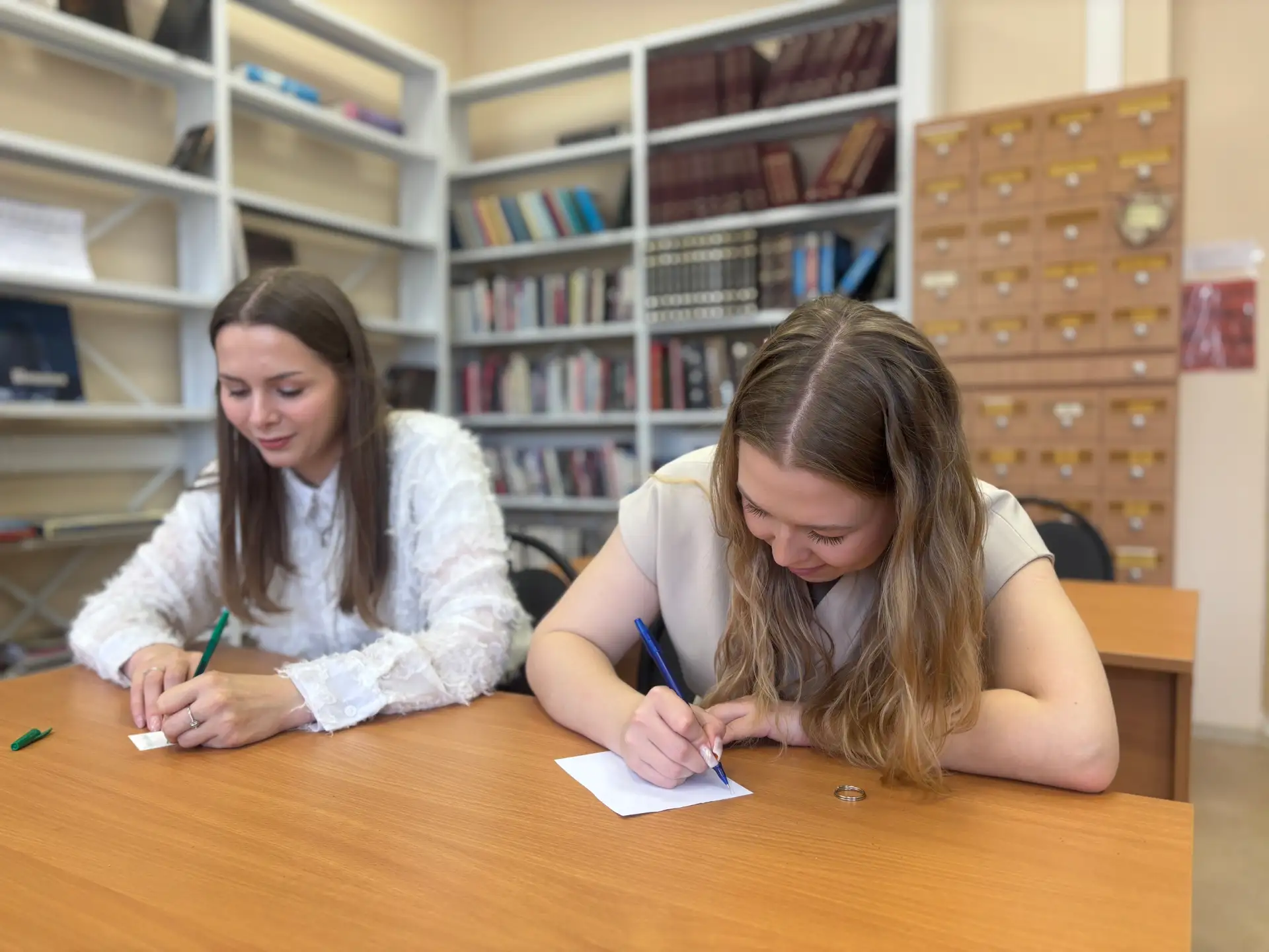 🎉 «Капсула будущего»: открываем дверь в прошлое!