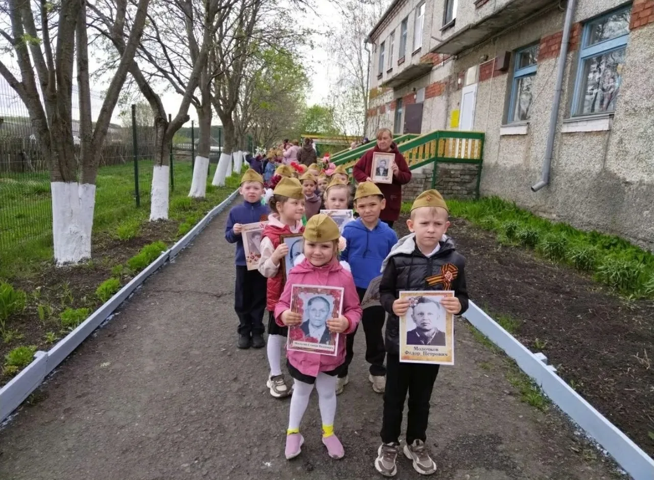 В преддверии Дня Победы в нашем детском саду прошла акция «Бессмертный полк».