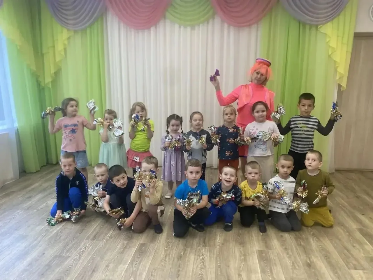 К ребятам дошкольного отделения МОУ-СОШ «Содружество» (городской округ Клин, с. Воздвиженское) в гос