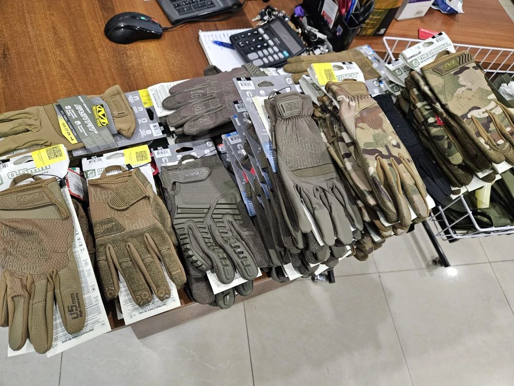 Поступление перчаток Mechanix!