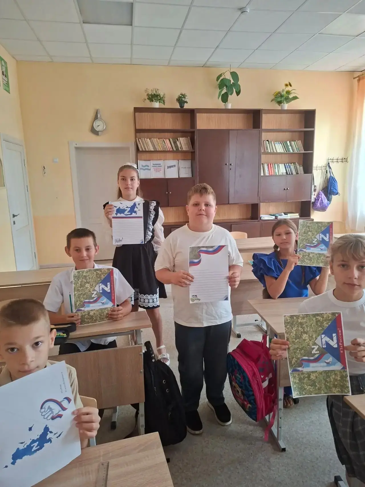 ❤️ В нашей школе прошла трогательная акция «Сердце Защитнику»!