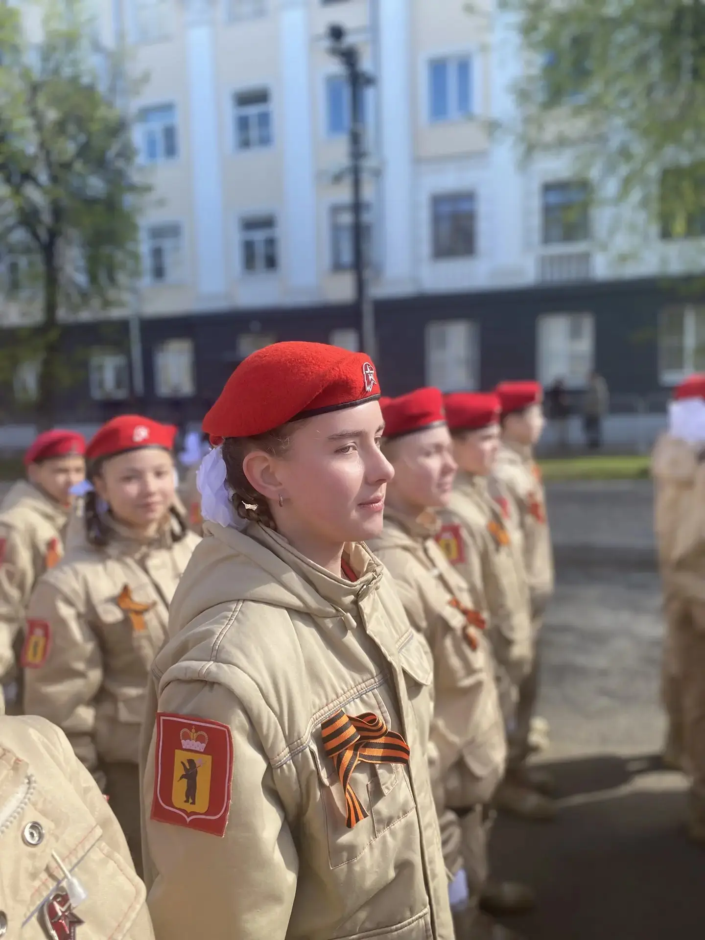 Сегодня, в День Великой Победы наши юнармейцы традиционно приняли участие в Параде Победы на Советск