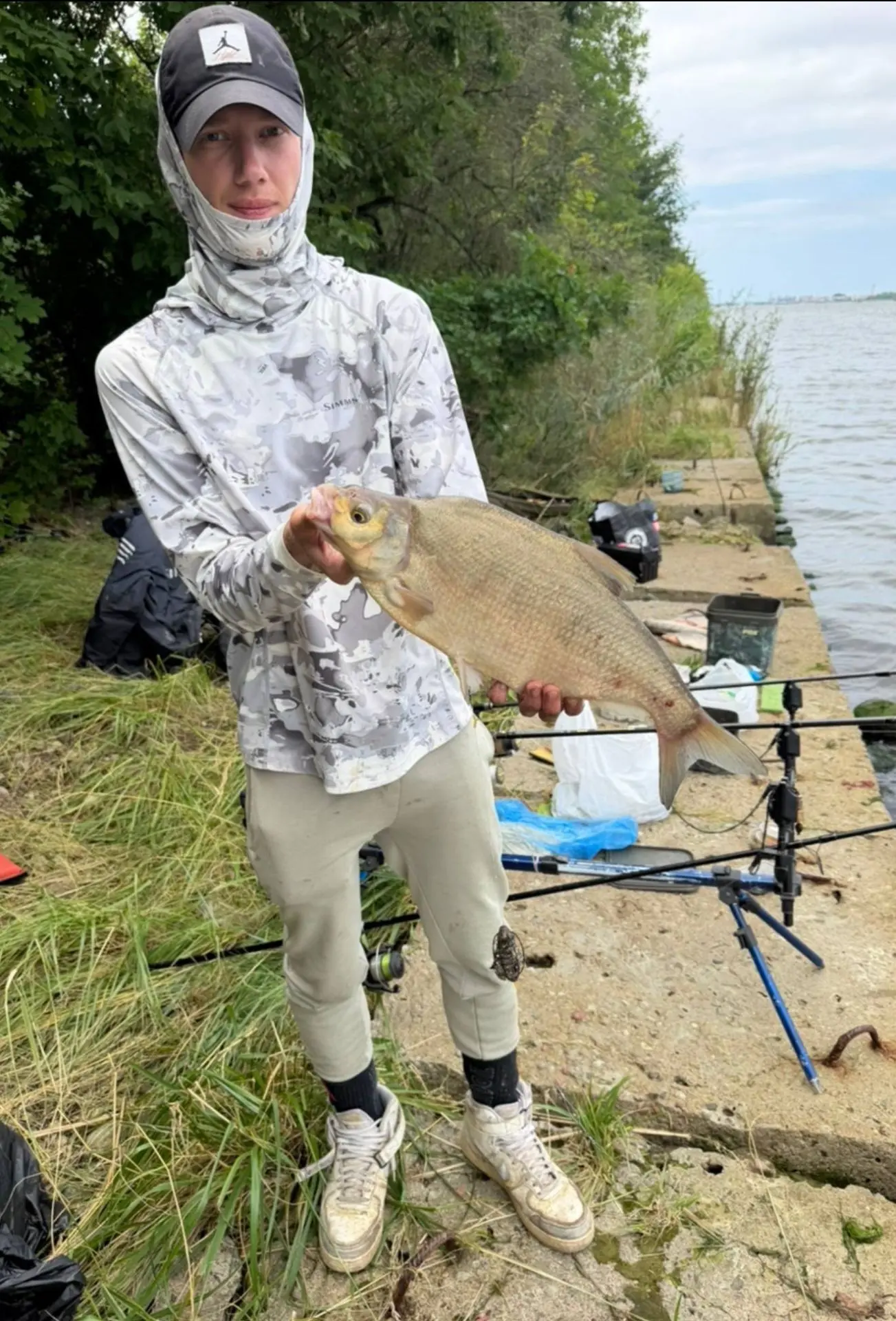 Вспомнил, что такое фидер🐋🐋🎣

ЧатТелеграм