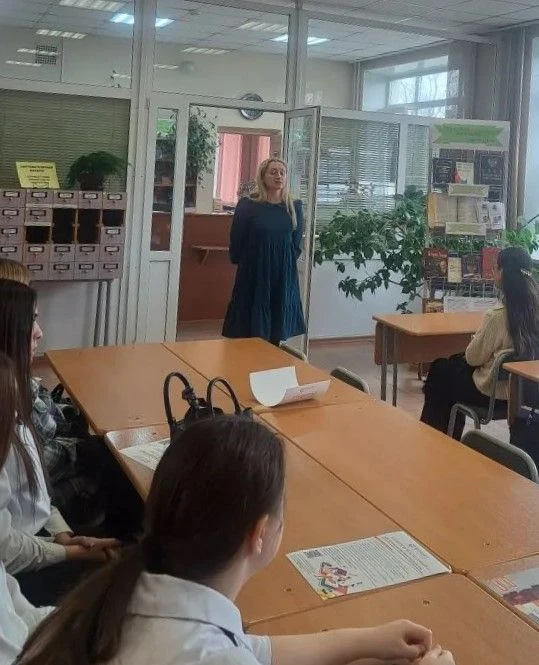 📚 В библиотеке института прошла выставка «Молодой избиратель»  В библиотеке института завершилась вы