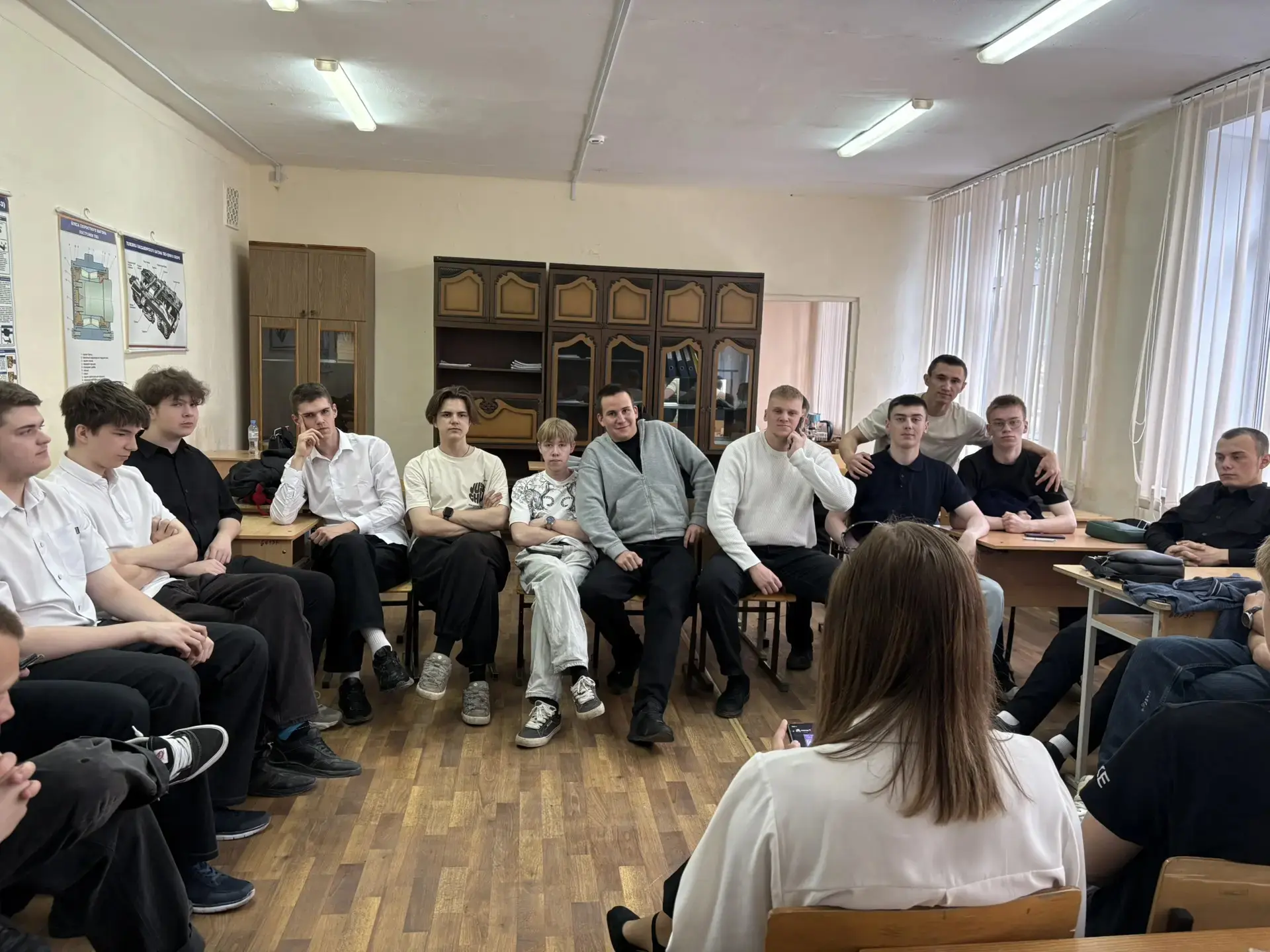Сегодня с группой 33 ТЭПС было проведено тренинговое занятие «Я и профессия», направлен...