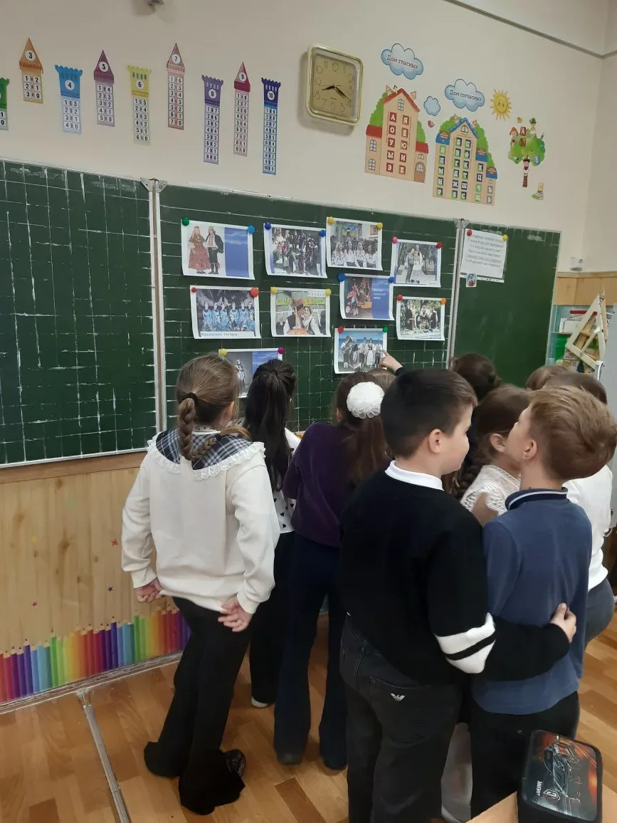 Горькие страницы истории: урок посвященный Дню памяти депортации народов Крыма 🕊  🕯18 мая — день, на