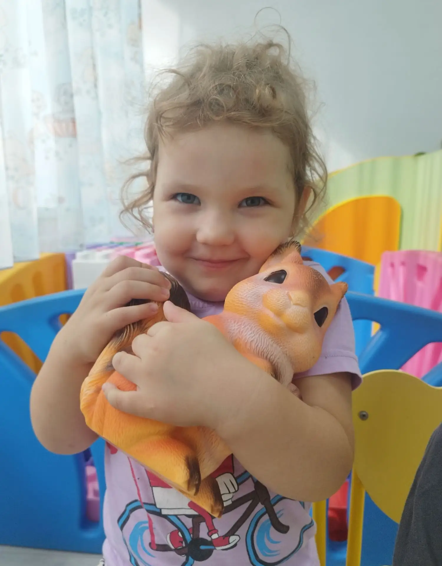 🎉 Белочка заглянула в группу «Ягодки»! 🐿️